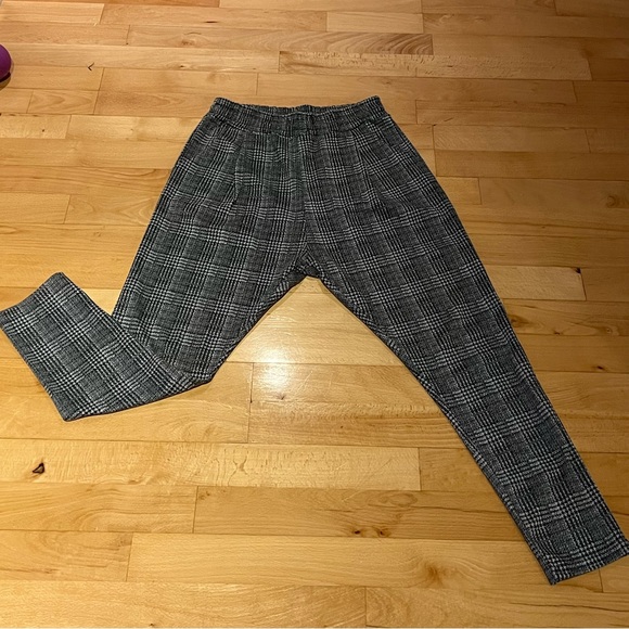 Boohoo MAN plaid trousers - Picture 5 of 6